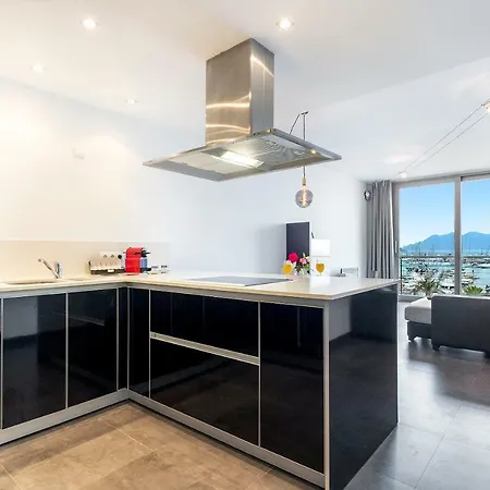 Jobi Duplex Atico 아파트